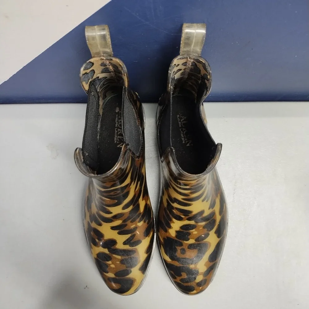 Lauren Ralph Lauren Tally Rain Boots Womens US 7B Multi Leopard Print Cuban Heel